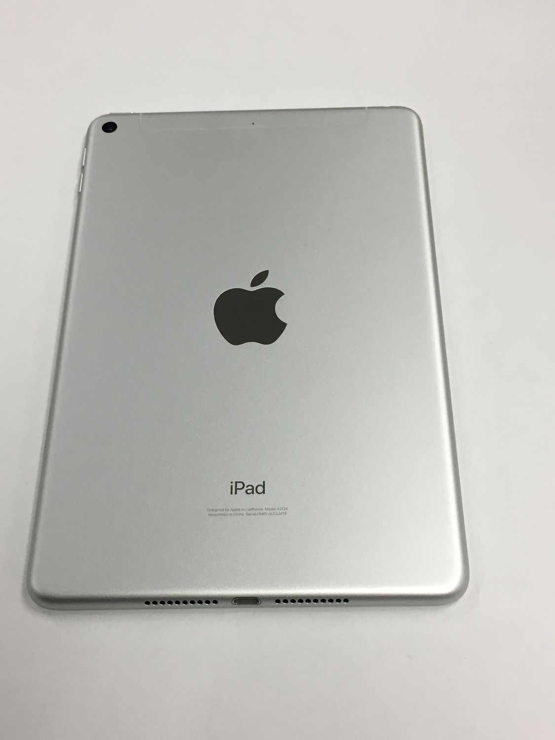 iPad mini 5 SIMフリー 64GB シルバー 中古 - メルカリ
