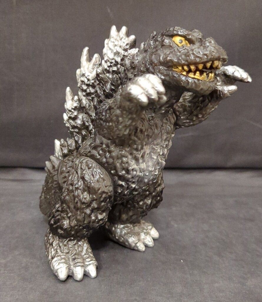 スラッシュカンパニー 怪獣ソフビシリーズ/怪獣愛蔵組 番外編 復刻 グレー成型/黒/銀塗装