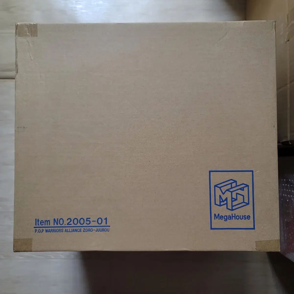 新品未開封 ONE PIECE フィギュア POP ウォーライアンス ゾロ ゾロ 初回版