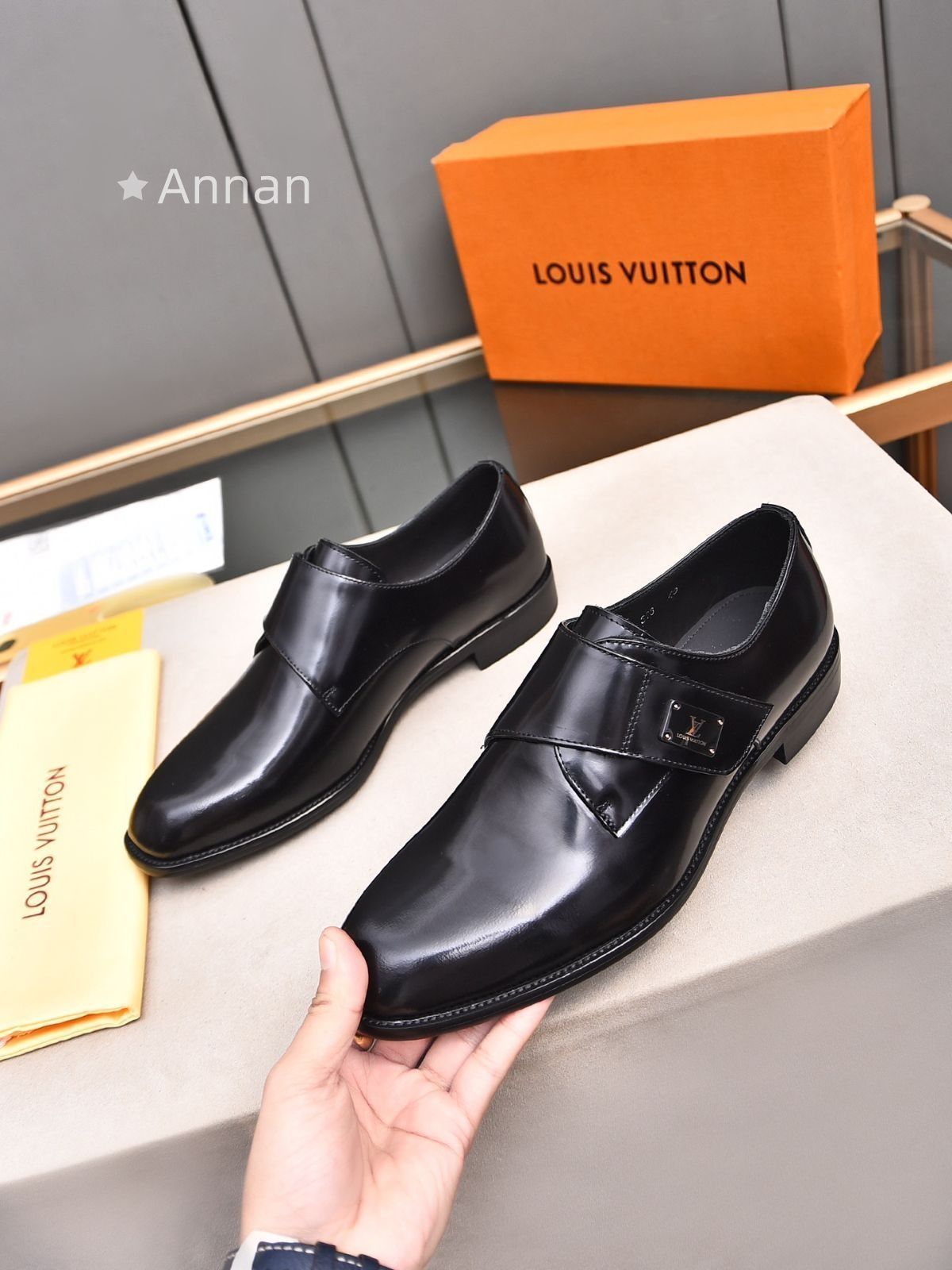 ルイヴィトン LOUIS VUITTON メンズ ブーツ?革靴