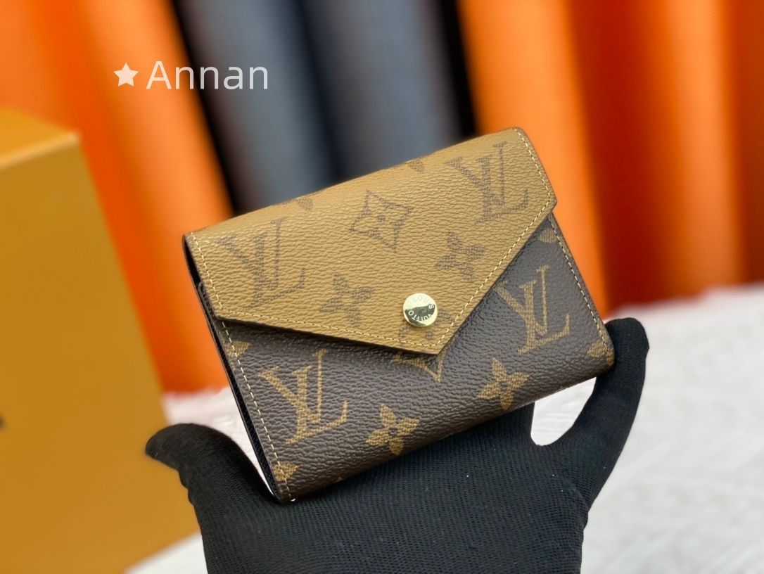 激レア 超美品級 極美品 LOUIS VUITTON 折り財布 ルイヴィトン 折り財布 小銭入れ