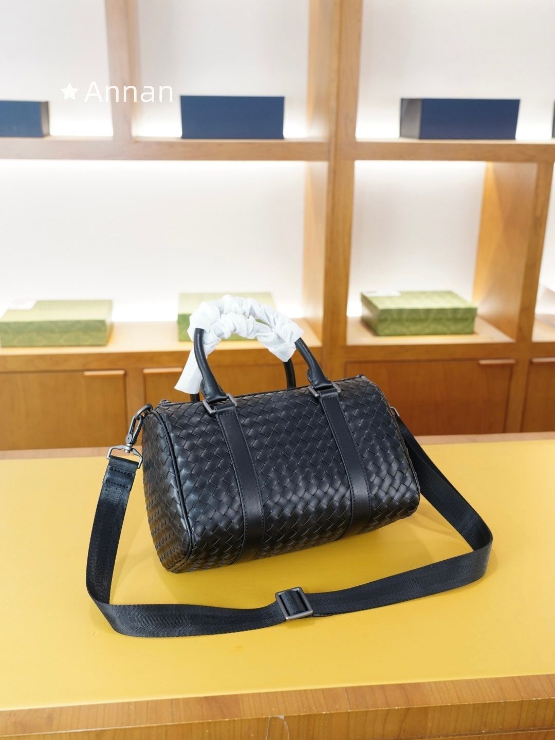 状態良 メンズ Bottega Veneta ボッテガヴェネタ ショルダーバッグ