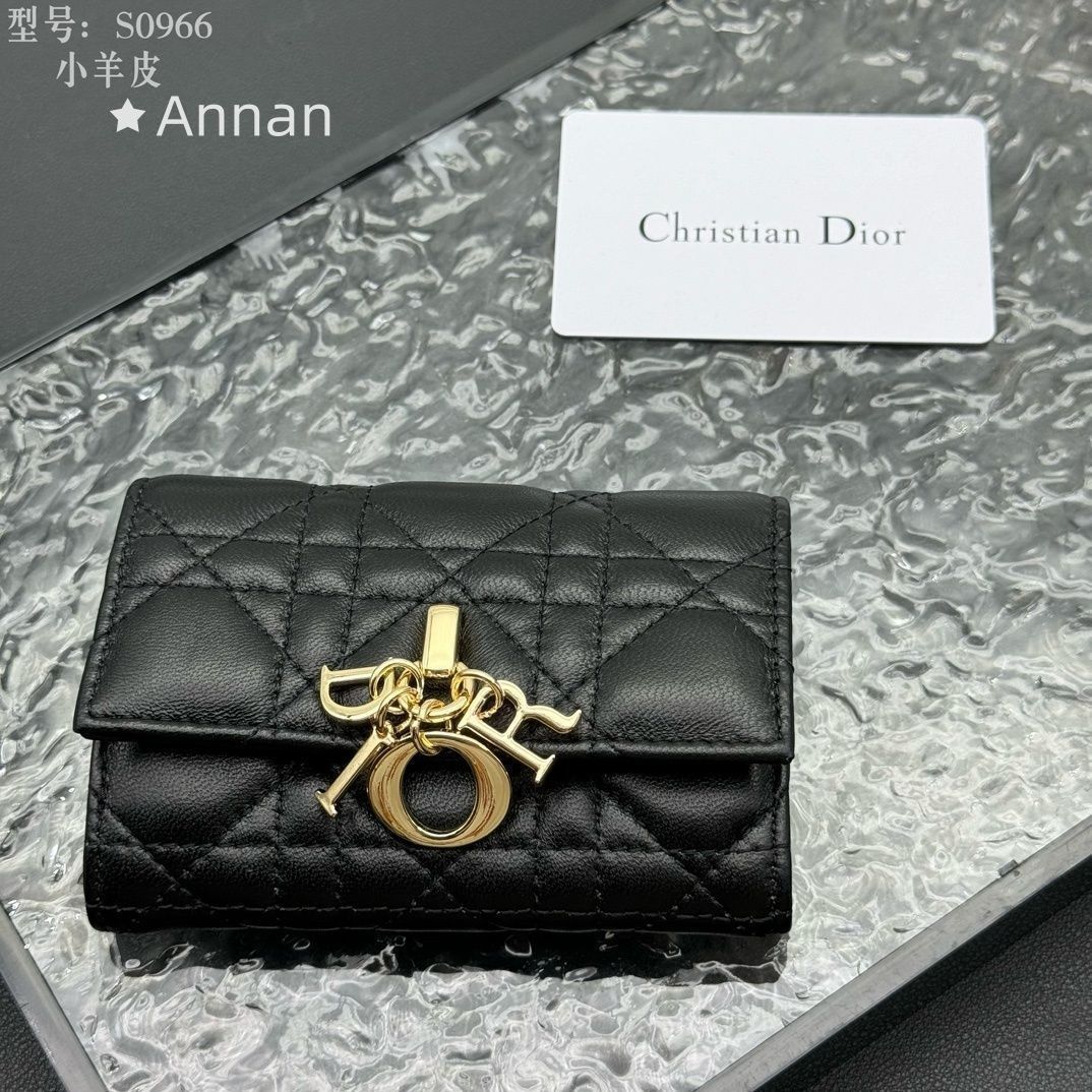 可愛 本日特価 Christian Dior クリスチャンディオール 折り財布 小銭入れ