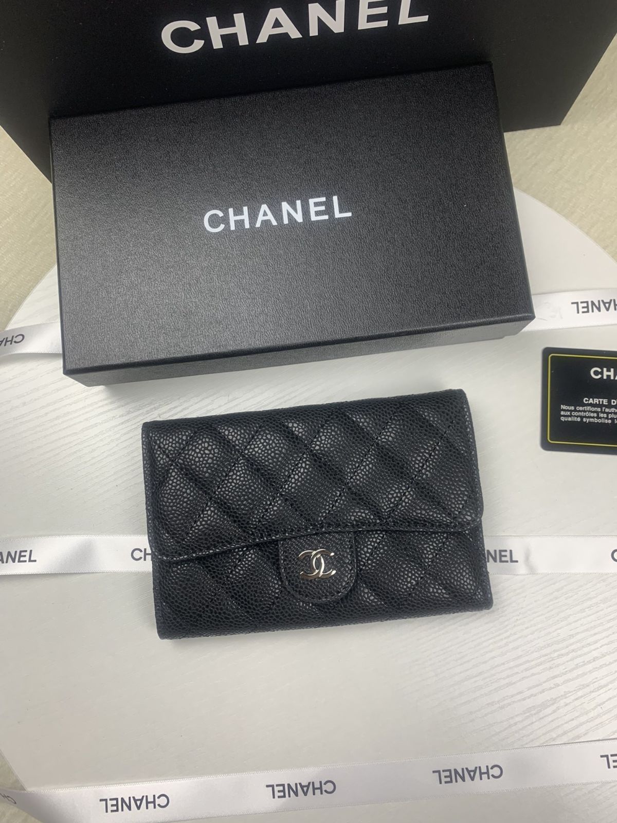 美品 期間限定☆ CHANEL シャネル 折り財布 小銭入れ