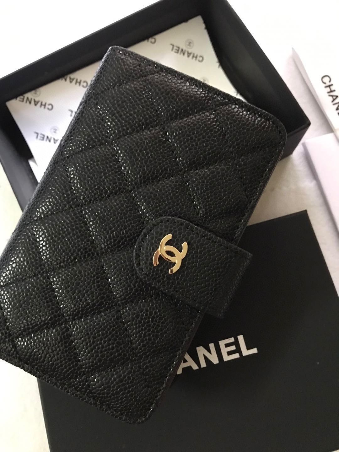 高級美品 状態良 CHANEL シャネル折り財布 小銭入れ