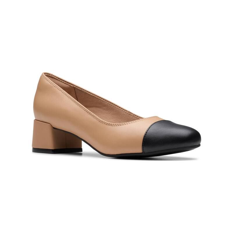 クラークス レディース シューズ パンプス レザー Clarks Iridessa May Womens Leather Dresshoes Beige Leather ベージュ