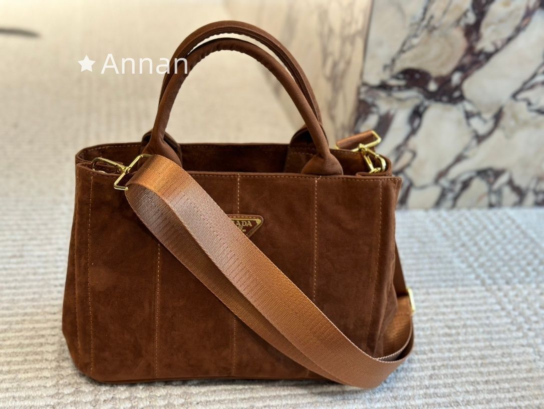 【極美品 現行型】超美品レディース PRADA プラダ ショルダーバッグ