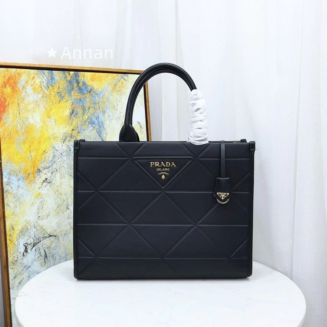 限定価格 本日特価 本日限定！送料込☆ 良品 レディース PRADA プラダ トートバッグ
