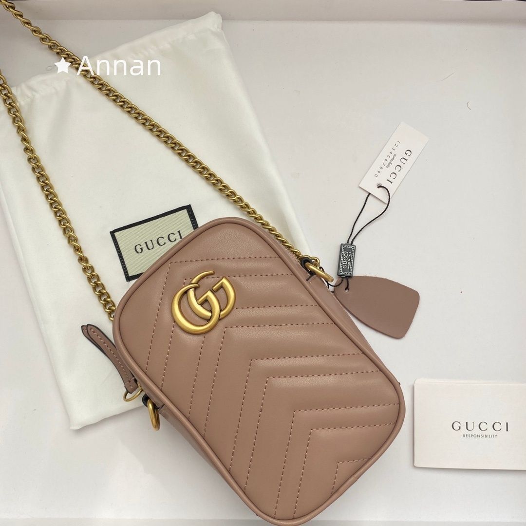 新品 グッチ GUCCI ショルダーバッグ GGマーモント フォンホルダー 598597