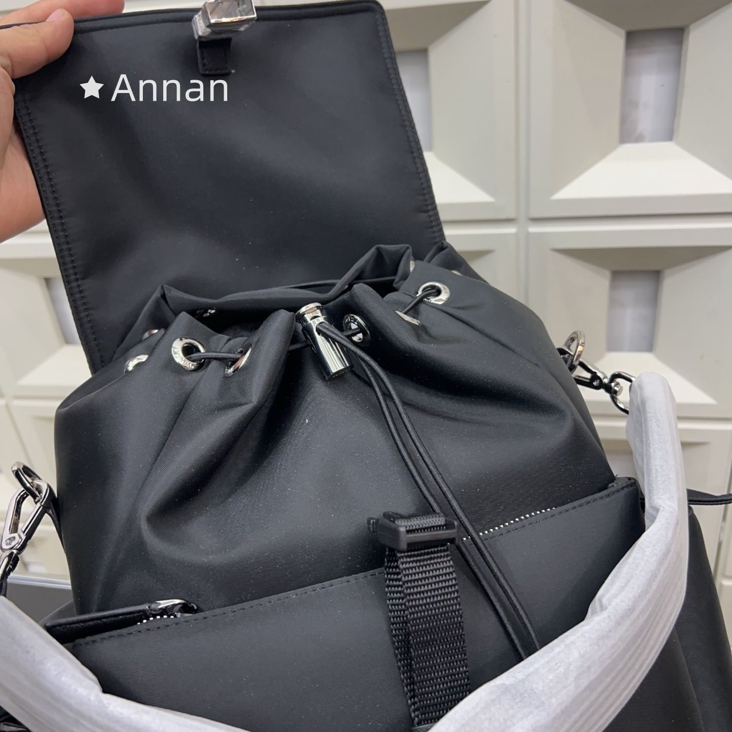 未使用品】最終値下げ メンズ PRADA プラダ リュック バックパック 未使用品】最終値下げ メンズ PRADA プラダ リュック バックパック