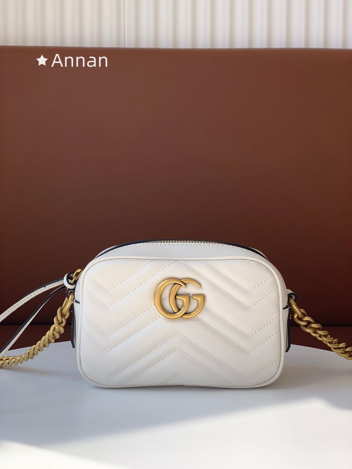 送料込☆ GUCCI (グッチ) GGマーモント ショルダーバッグ レザー キルティング 634936