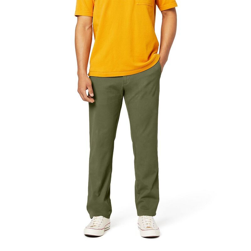 ドッカーズ メンズ ボトムス カジュアルパンツ Mens Dockers Ultimate Chino StraightFit Pants with Smart 360 Flex Army Olive