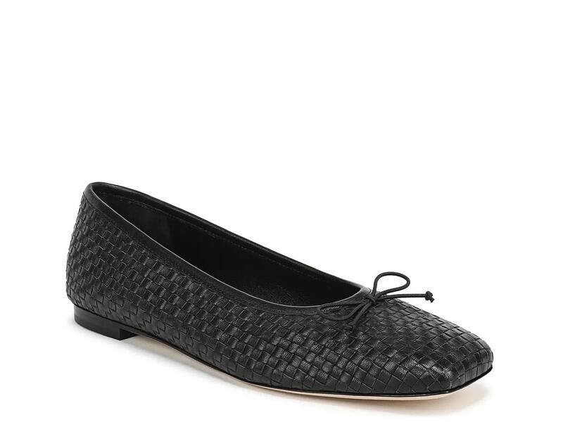 ヴィンス レディース シューズ パンプス VinceDarla Ballet Flat Womens Black Leather ブラック