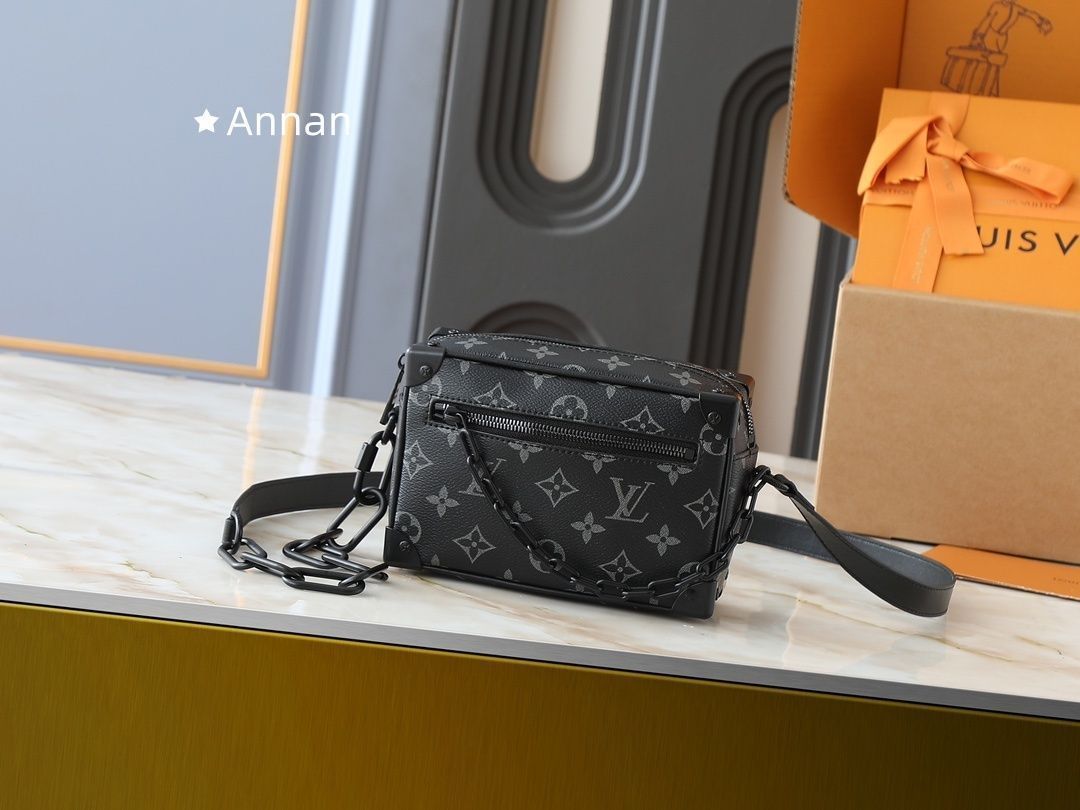【大特価】 極美品 LOUIS VUITTON ルイヴィトン バッグ ショルダーバッグ メンズバッグ ミニ?ソフトトランク