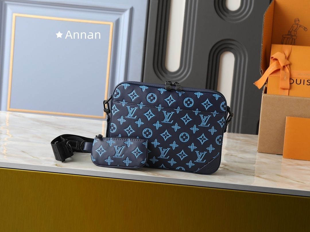 人気 極美品 LOUIS VUITTON ルイヴィトン ショルダーバッグ メンズ トリオ?メッセンジャー
