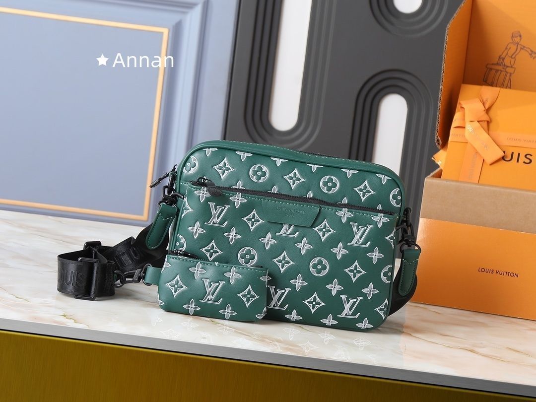 超美品 送料込☆ LOUIS VUITTON ルイヴィトン ショルダーバッグ メンズ トリオ?メッセンジャー
