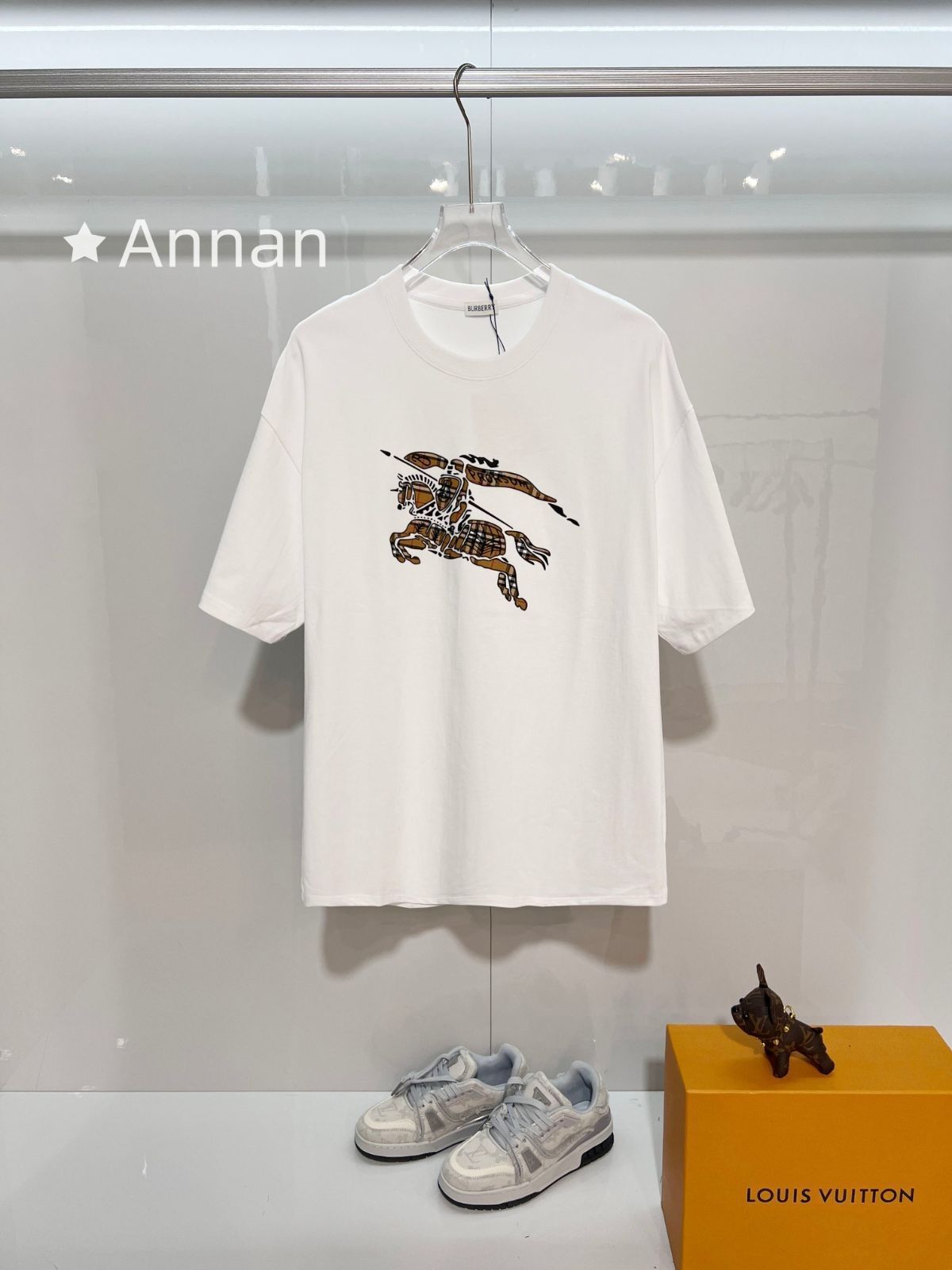 希少 新品 BURBERRY バーバリー Tシャツ 半袖 夏服 トップス 男女兼用