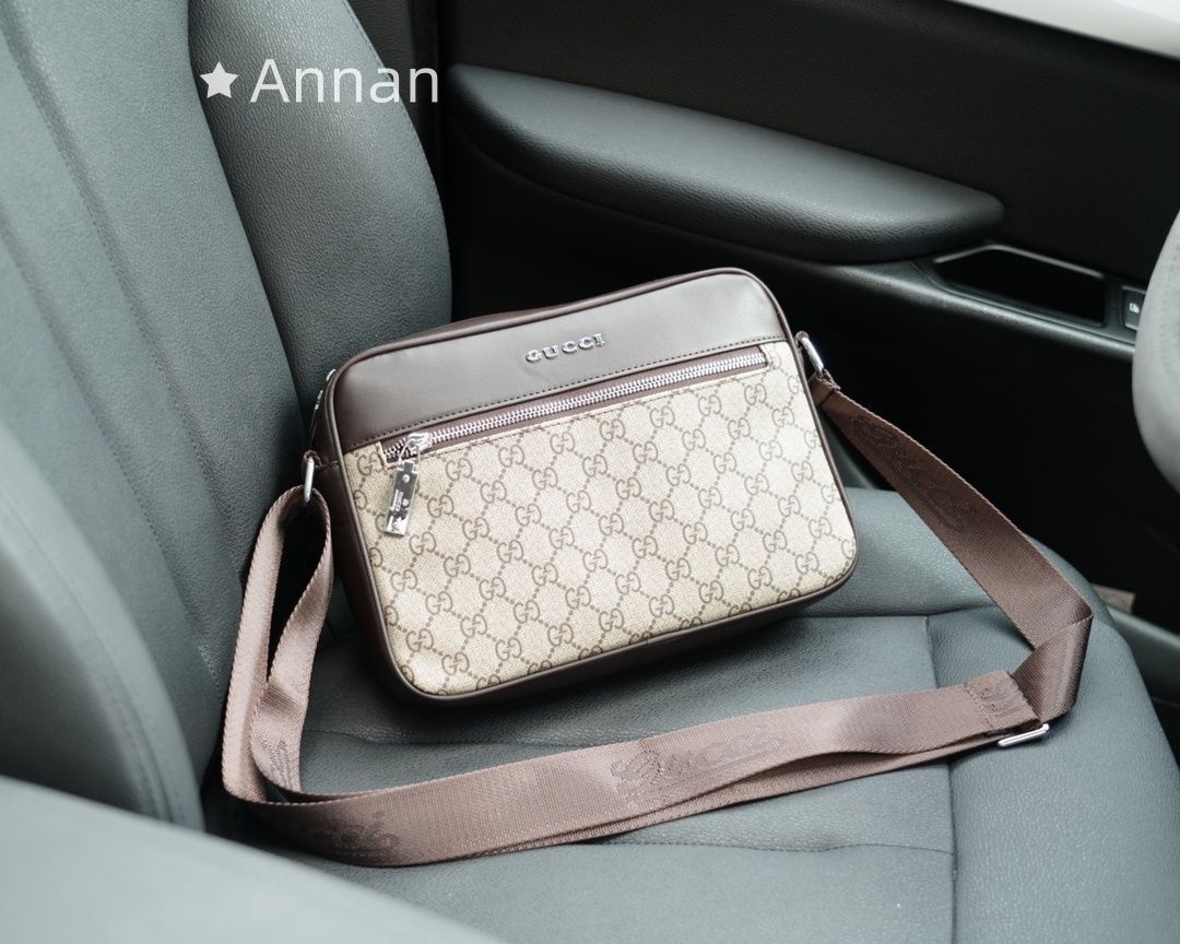 送料無料 本日特価 メンズ GUCCI グッチ ショルダーバッグ