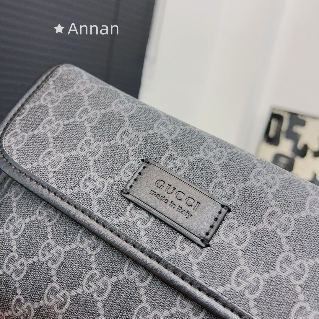 送料込☆ GUCCI グッチ バッグ GG柄 ベルトバッグ シェリーライン