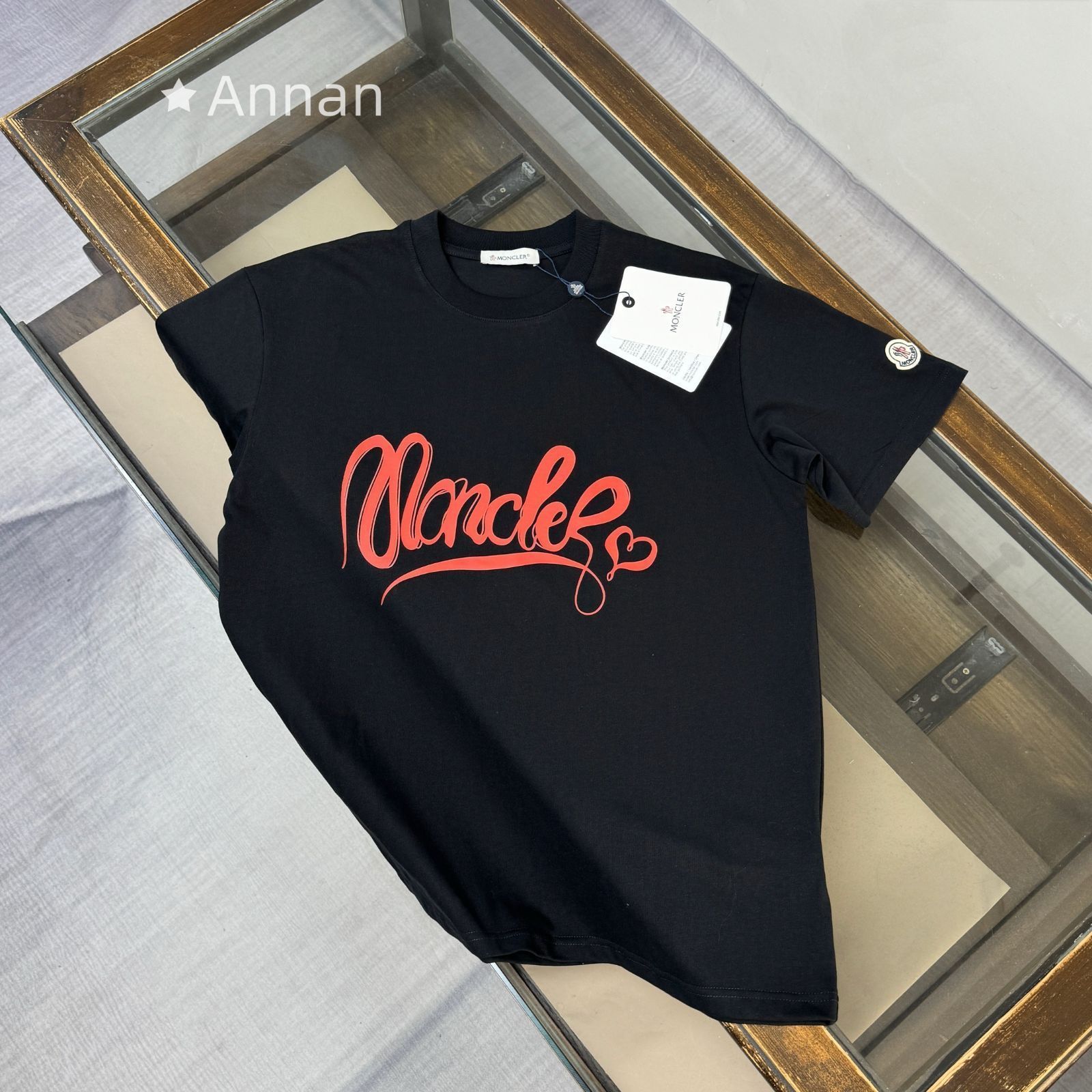 美品 限定品 超美品 MONCLER モンクレール Tシャツ　半袖　夏服　トップス 男女兼用