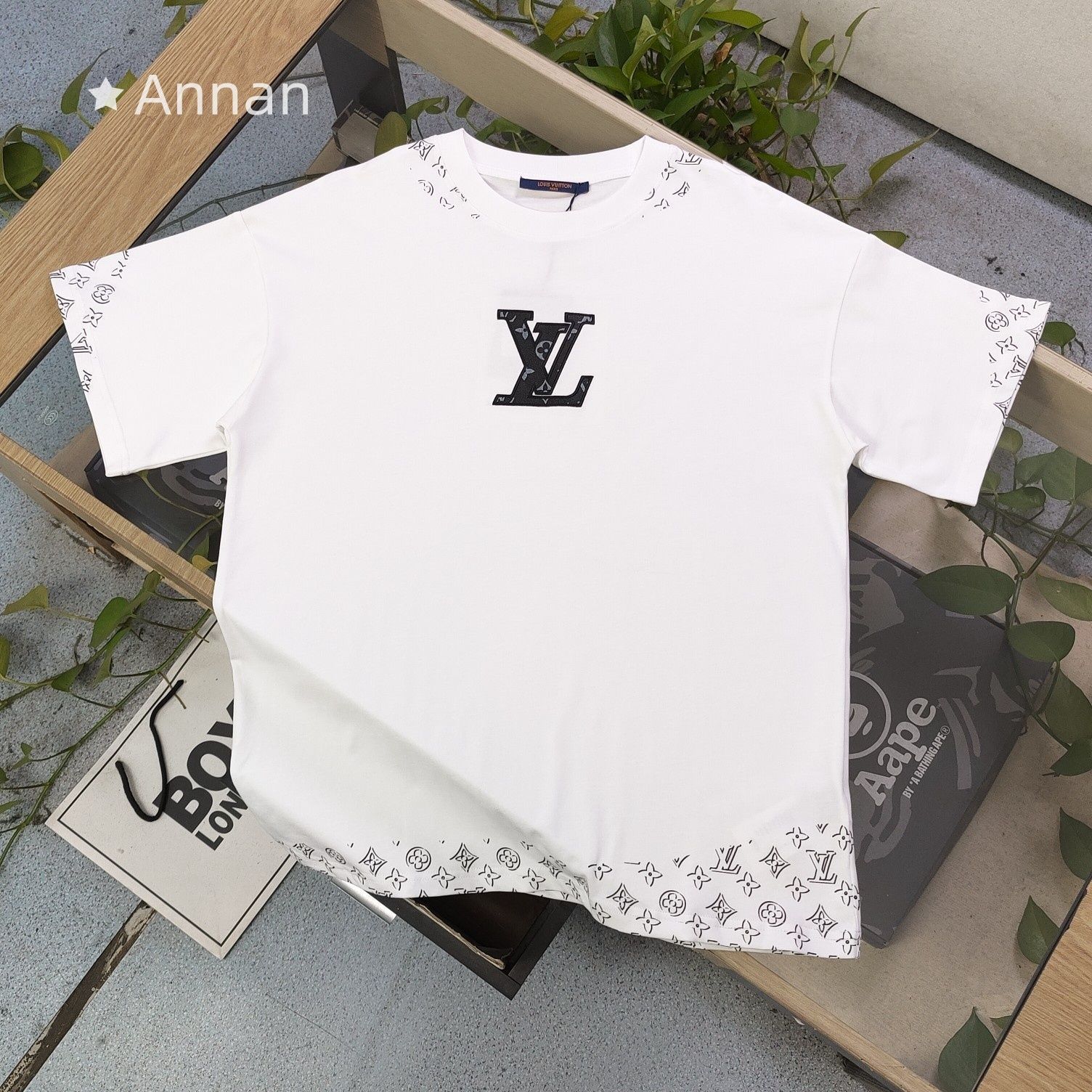 お洒落 即完売 新品!LV LOUIS VUITTON ルイヴィトン 半袖 夏服 トップス 男女兼用