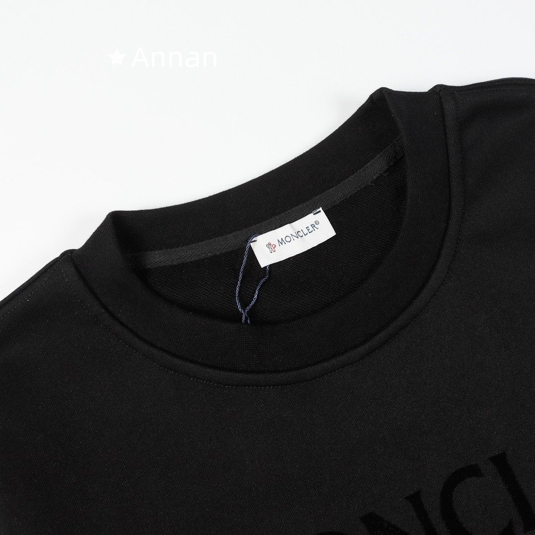 高級美品 状態良 新品！新品 タグ付 MONCLER モンクレール パーカー 長袖Tシャツ トップス シンプルフード付きパーカー ユニセックス