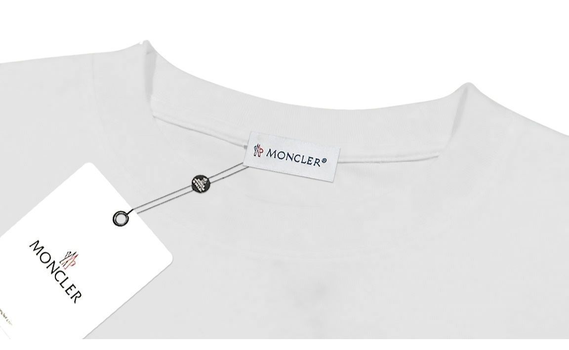【特価】超美品 限定品 限界価格新品 タグ付 MONCLER モンクレール パーカー 長袖Tシャツ トップス シンプルフード付きパーカー ユニセックス