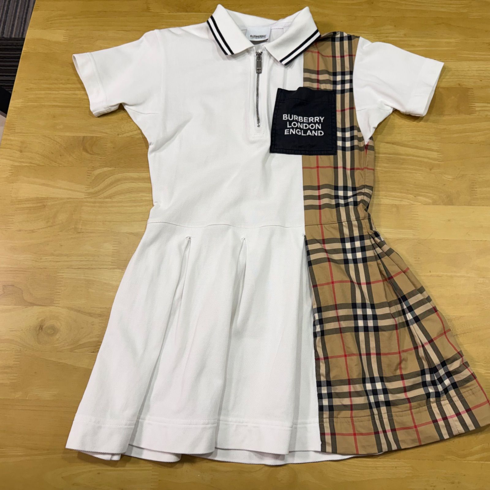 BURBERRY 半袖ワンピース 8Y バーバリーワンピース◎サイズ8Y - メルカリ