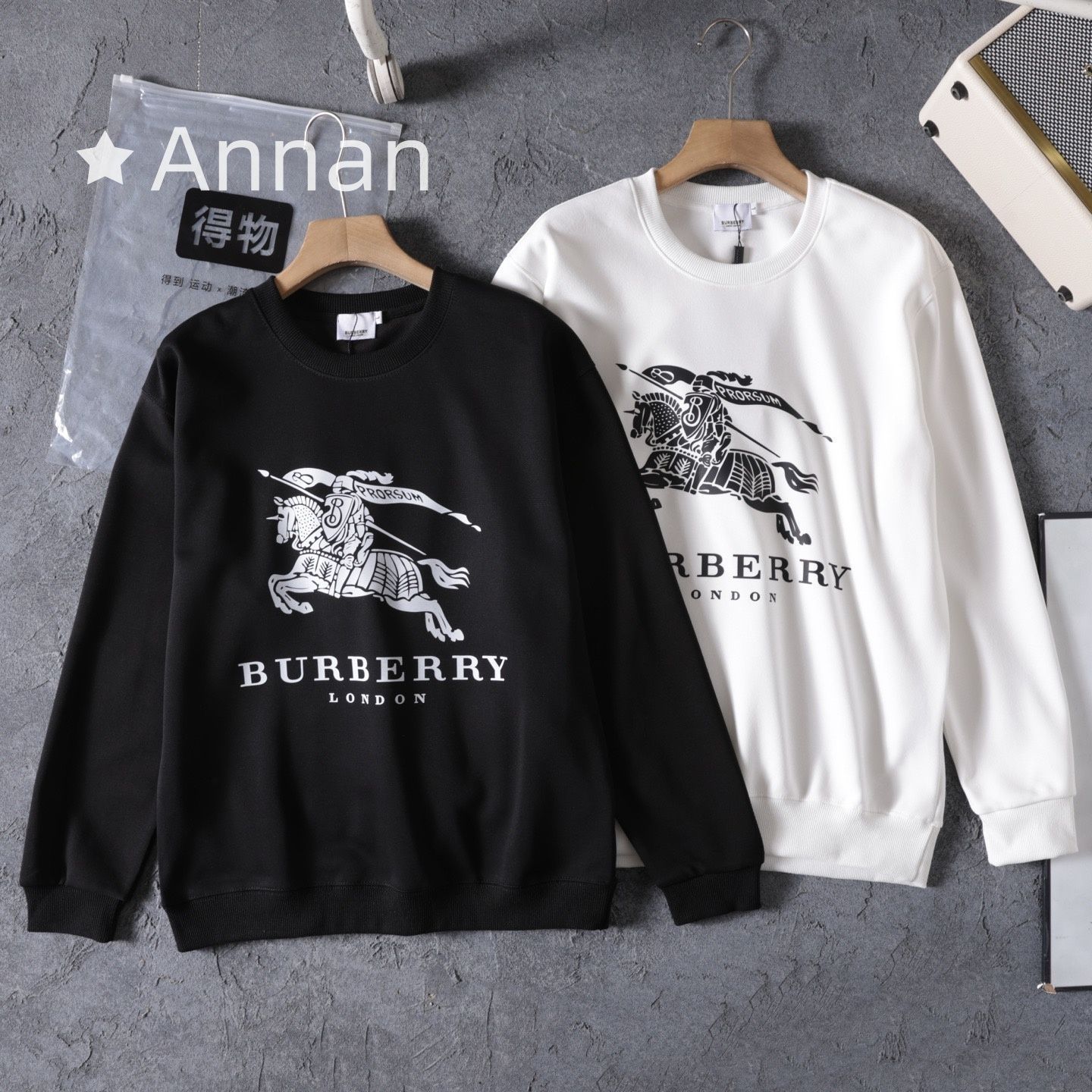 送料込☆送料込☆ 新品 タグ付 BURBERRY バーバリー パーカー シンプルフード付きパーカー ユニセックス