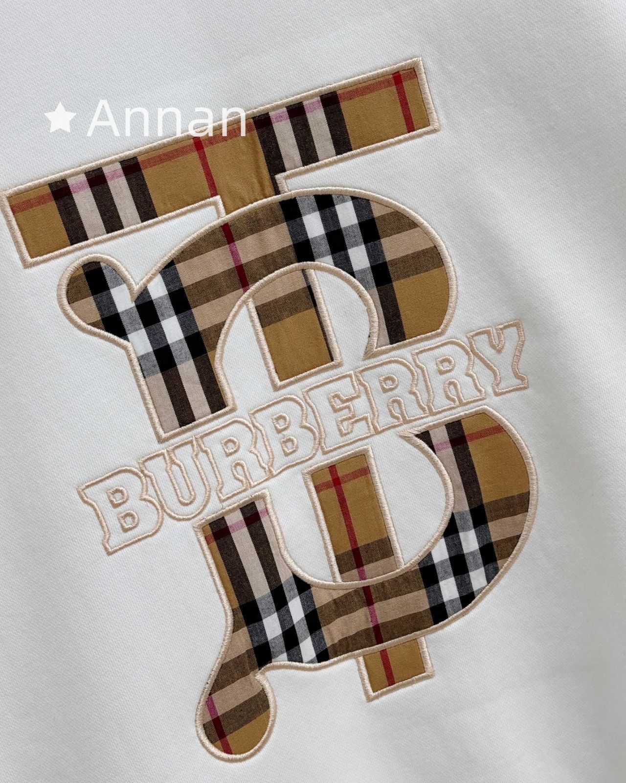 美品 限定 新品 タグ付 BURBERRY バーバリー パーカー シンプルフード付きパーカー ユニセックス