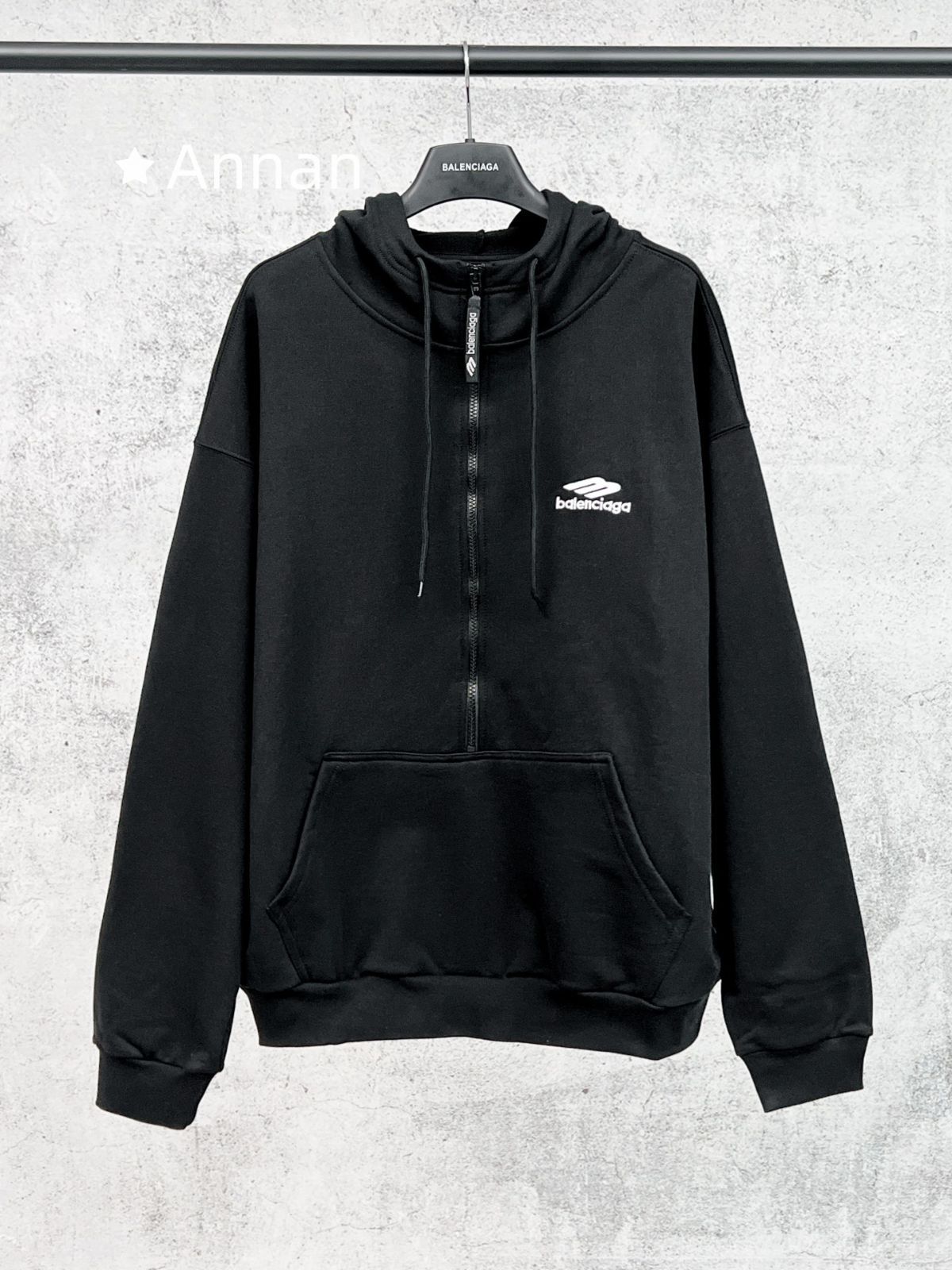 美品 限定品 新品新品 タグ付 BALENCIAGA バレンシアガ パーカー シンプルフード付きパーカー ユニセックス