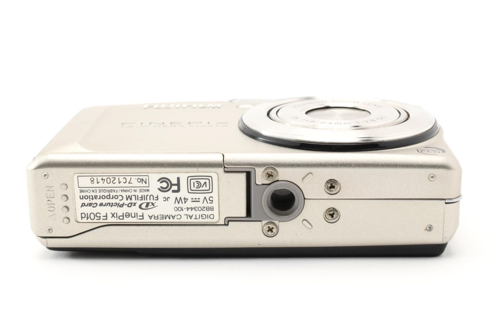 ジャンク》 FUJIFILM 富士フイルム FinePix F50fd コンパクトデジタル