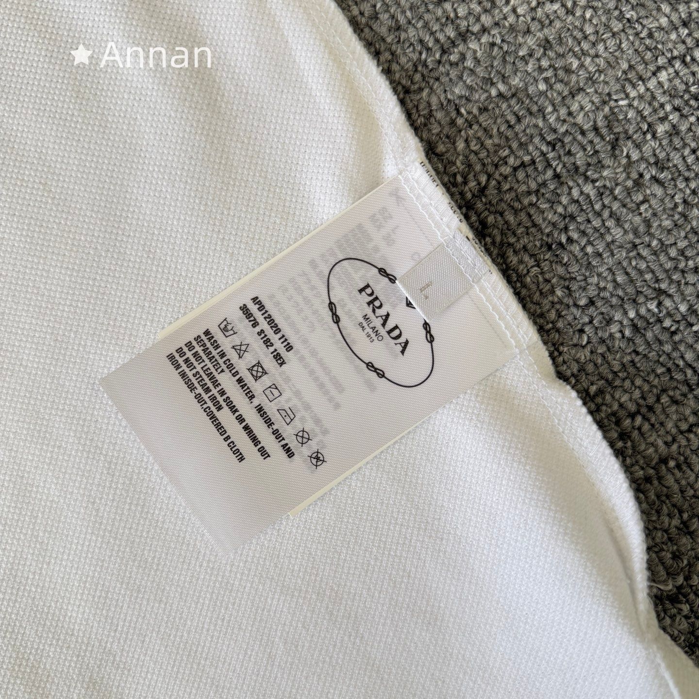 最終値下げ 美品新品 タグ付 PRADA プラダ ポロシャツ 半袖シャツ POLO メンズ レディース ユニセックス カジュアル 最終値下げ 美品新品 タグ付 PRADA プラダ ポロシャツ 半袖シャツ POLO メンズ レディース ユニセックス カジュアル