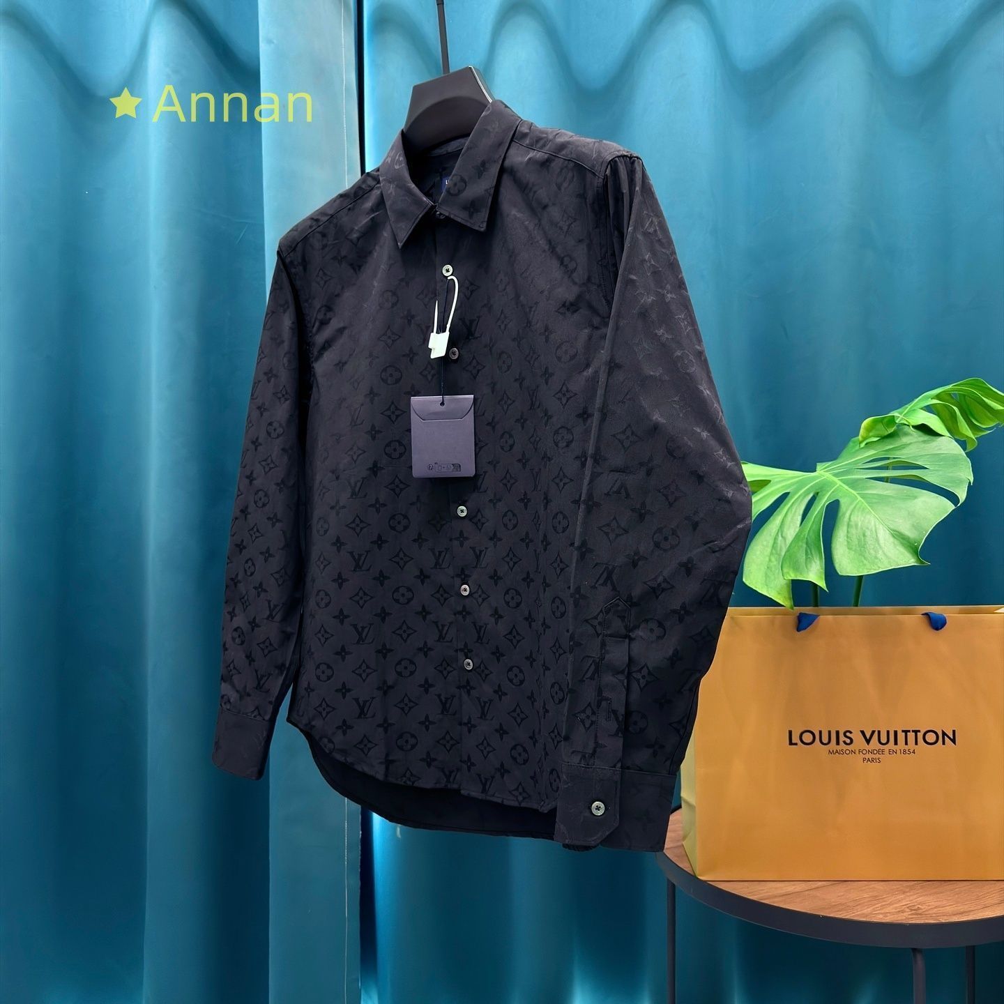 極美品 新品 タグ付 LV LOUIS VUITTON ルイヴィトン 長袖シャツ メンズ レディース ユニセックス カジュアル 極美品 新品 タグ付 LV LOUIS VUITTON ルイヴィトン 長袖シャツ メンズ レディース ユニセックス カジュアル