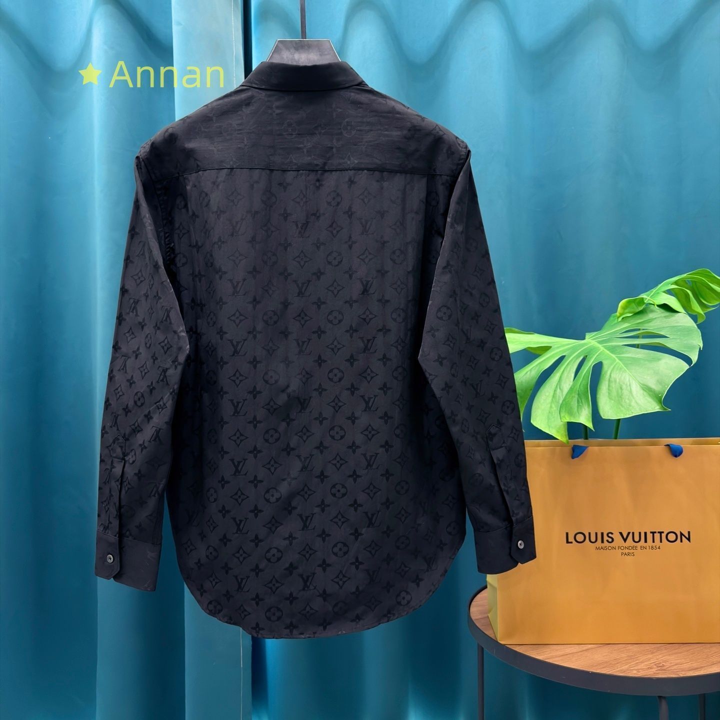 極美品 新品 タグ付 LV LOUIS VUITTON ルイヴィトン 長袖シャツ メンズ レディース ユニセックス カジュアル 極美品 新品 タグ付 LV LOUIS VUITTON ルイヴィトン 長袖シャツ メンズ レディース ユニセックス カジュアル