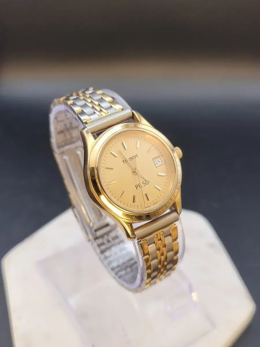 TISSOT ティソ レディース時計 スイスメイド