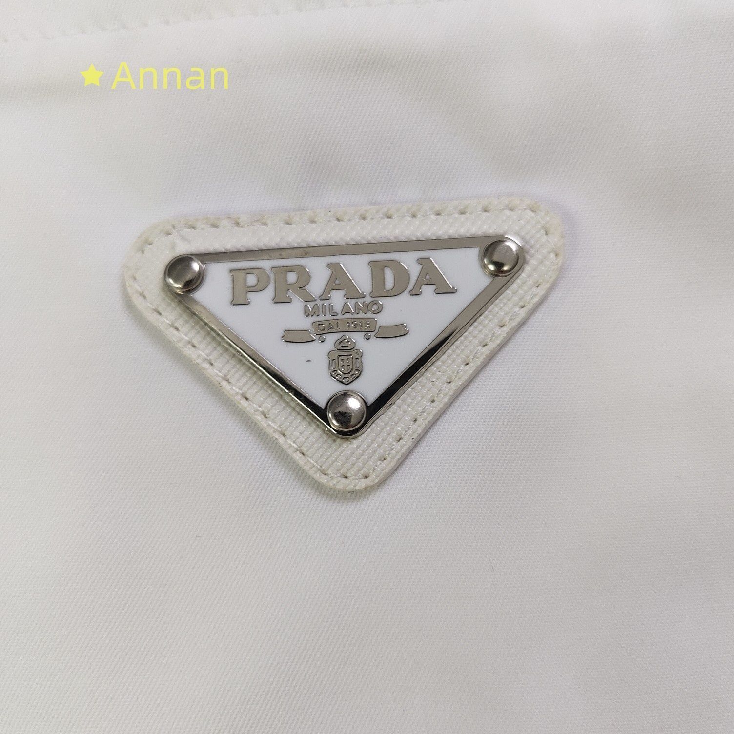 激レア 本日特価 美品新品 タグ付 PRADA プラダ 長袖シャツ メンズ レディース ユニセックス カジュアル 激レア 本日特価 美品新品 タグ付 PRADA プラダ 長袖シャツ メンズ レディース ユニセックス カジュアル