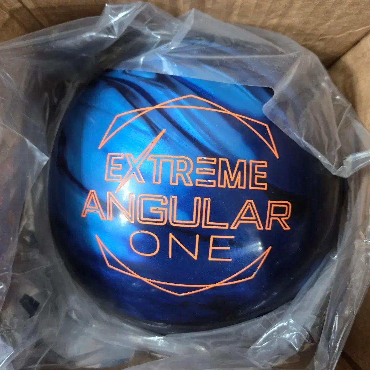 配送無料(※メルカリshop取引では対象外) 14 1 パウンド 公式球 エボナイト(EBONITE) エクストリーム アンギュラーONE 新品 ボーリング
