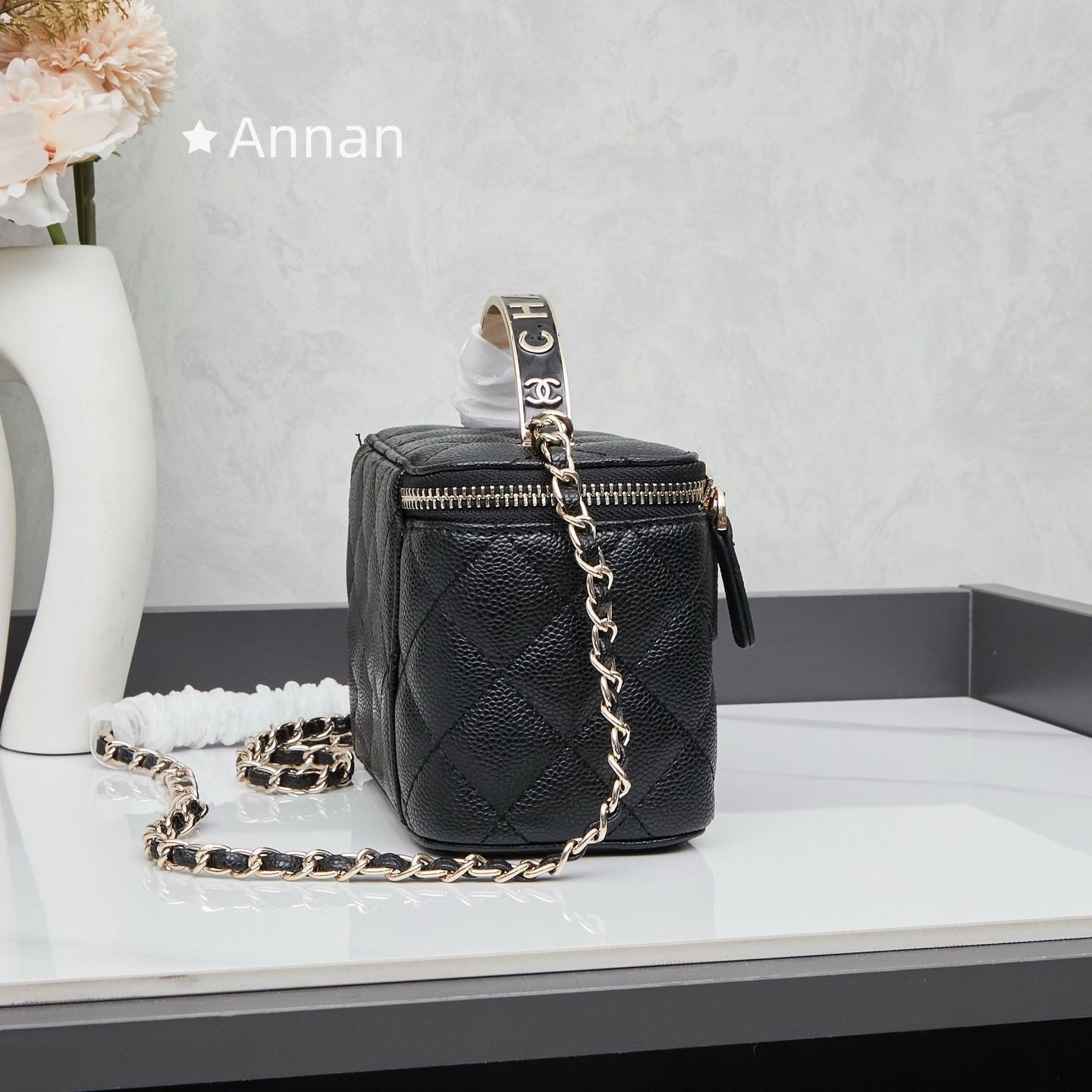 限界 美品 CHANEL シャネル ショルダーバッグ 2WAY ショルダーバッグ 限界 美品 CHANEL シャネル ショルダーバッグ 2WAY ショルダーバッグ