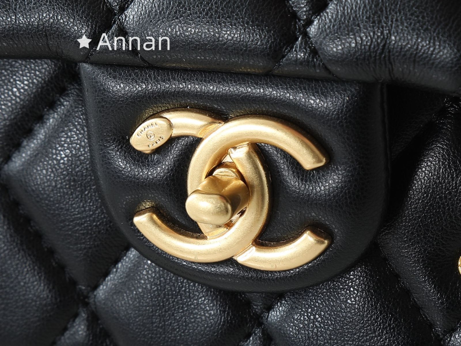 【未使用品】最終値下げレディース CHANEL シャネル ショルダーバッグ 2WAY 【未使用品】最終値下げレディース CHANEL シャネル ショルダーバッグ 2WAY