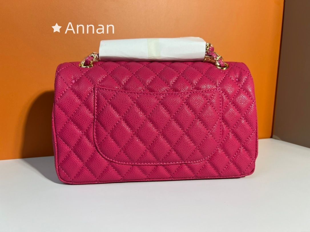 実用性 【極美品】実物の写真 レディース CHANEL シャネル ショルダーバッグ 2WAY 実用性 【極美品】実物の写真 レディース CHANEL シャネル ショルダーバッグ 2WAY