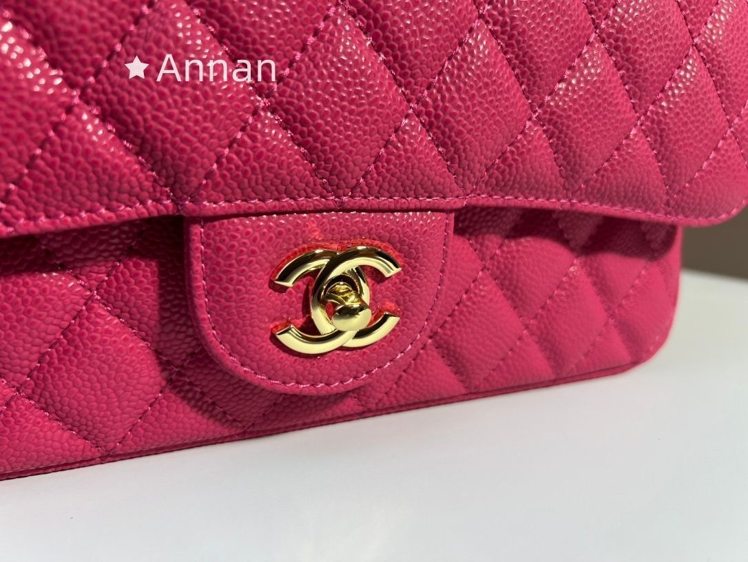 実用性 【極美品】実物の写真 レディース CHANEL シャネル ショルダーバッグ 2WAY 実用性 【極美品】実物の写真 レディース CHANEL シャネル ショルダーバッグ 2WAY