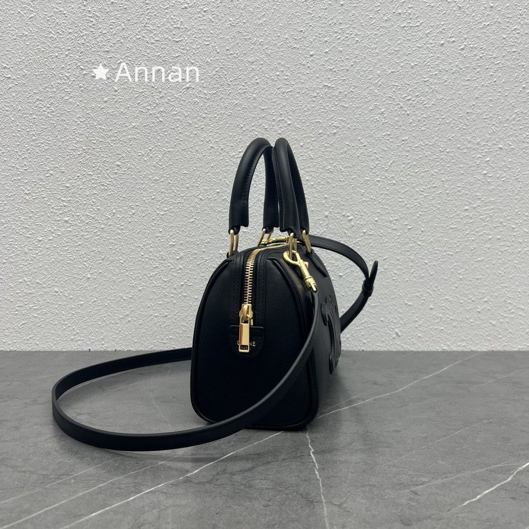 極美品 新品 GUCCI グッチ Tシャツ　半袖　夏服　トップス 男女兼用