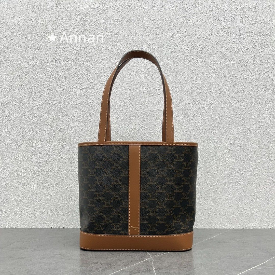 【特価】超美品 限定品 限界価格新品 GUCCI グッチ Tシャツ　半袖　夏服　トップス 男女兼用