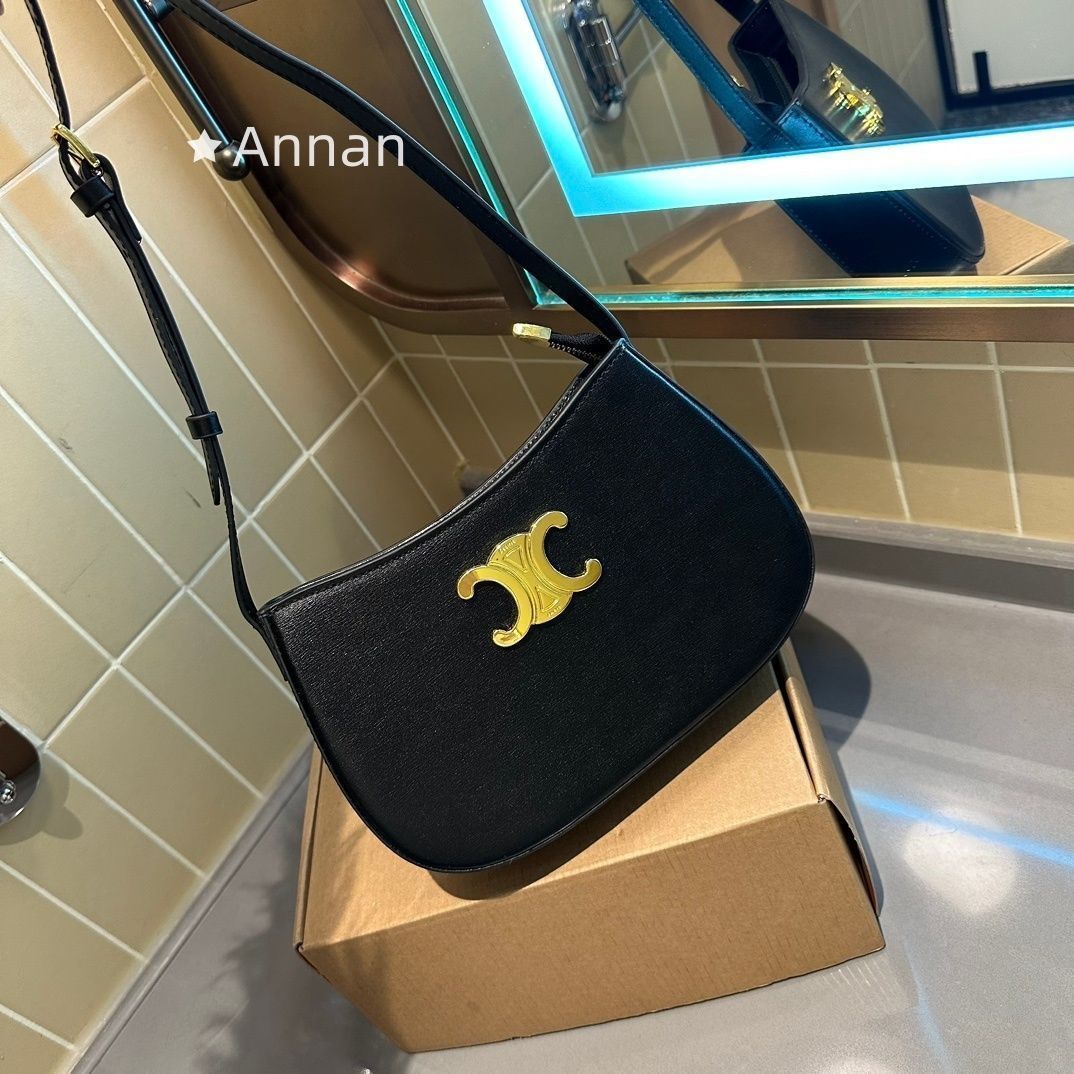 送料込☆ ☆ 超美品レディース CELINE セリーヌ ショルダーバッグ