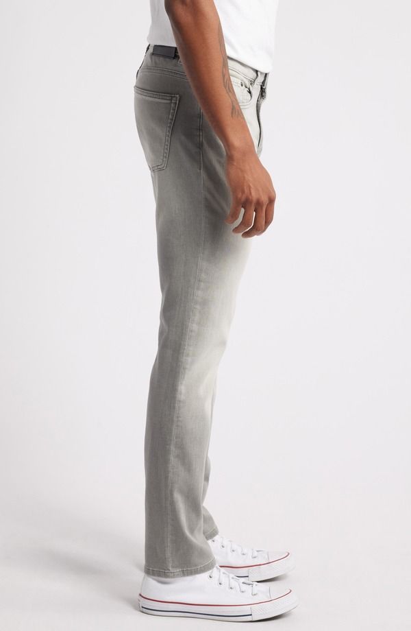 ディーエル 1961 メンズ ボトムス デニムパンツ ニット ジーンズ DL1961 Nick DL Ultimate Knit Slim Jeans Washed Grey Knit グレー