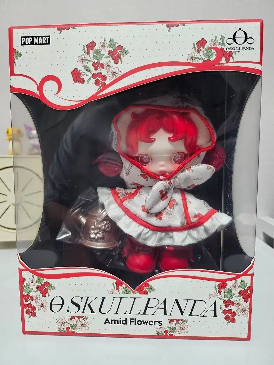 POP MART(ポップマート) Skull Panda(スカルパンダ) 花(はな)のあいだ(あいだ) シリーズ ぬいぐるみ キーホルダー 未開封