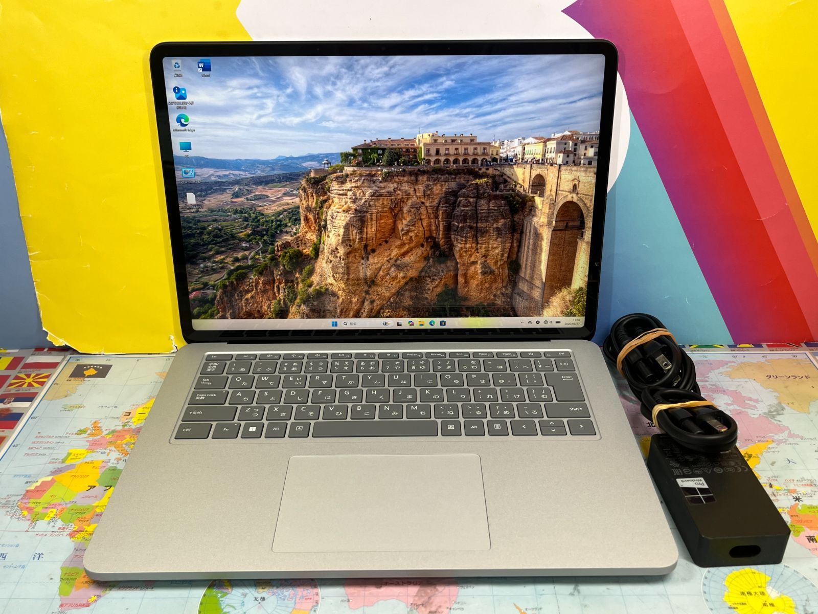 極美品 Laptop Studio 1964 14.4型 マルチタッチ 16GB
