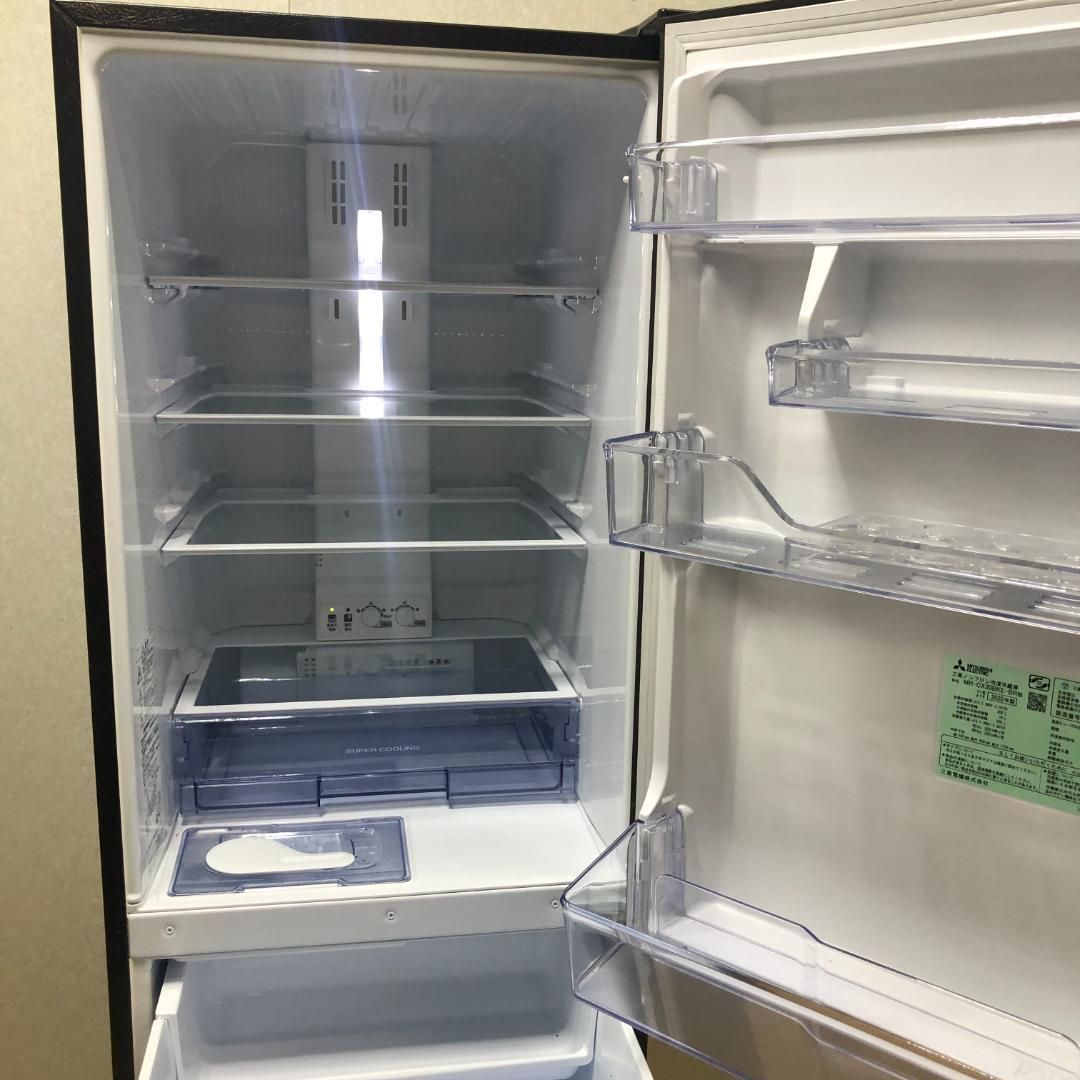 美品 三菱電機 MITSUBISHI 冷蔵庫 300L 3ドア MR-CX30BKE-BR 2020年製 中古 動作品 ノンフロン 右開き 生活家電 ファミリー向け ダークブラウン 取説 保証書 コジマ長期保証付　88261-1-030