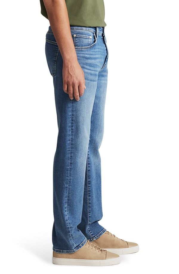 マーヴィ ジーンズ メンズ ボトムス デニムパンツ ストレート Mavi Jeans Zach Straight Leg Jeans Light Brushed Classic マーヴィ ジーンズ メンズ ボトムス デニムパンツ ストレート Mavi Jeans Zach Straight Leg Jeans Light Brushed Classic
